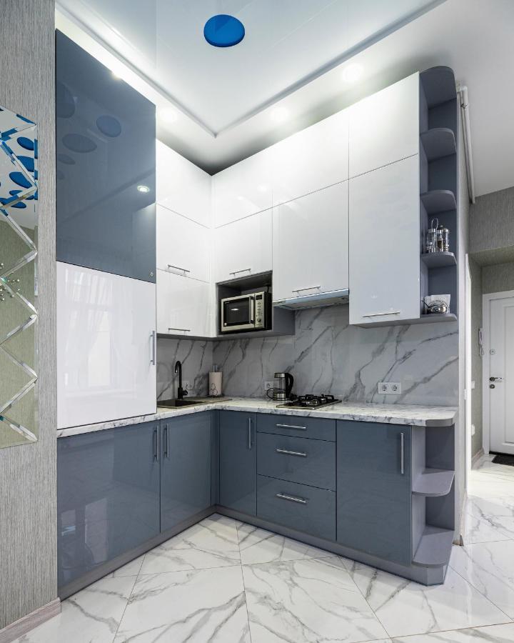 Rynok Square City Center Two Bedroom Apartment! Lviv Ngoại thất bức ảnh